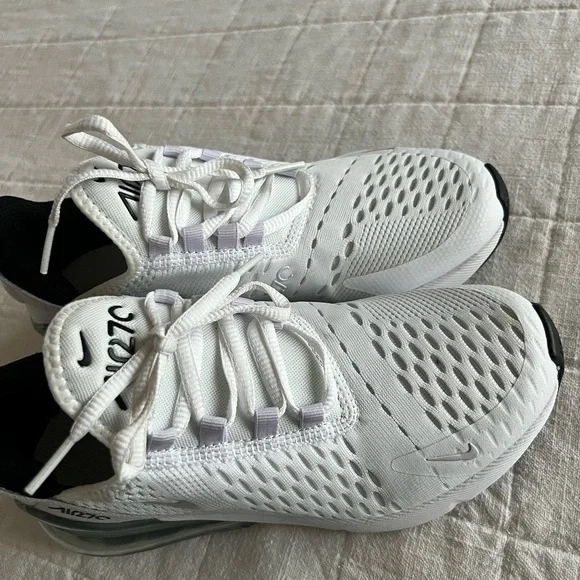 NIKE Air Max 270 youth 4.5 or women’s 6 white /black - Picture 10 of 16